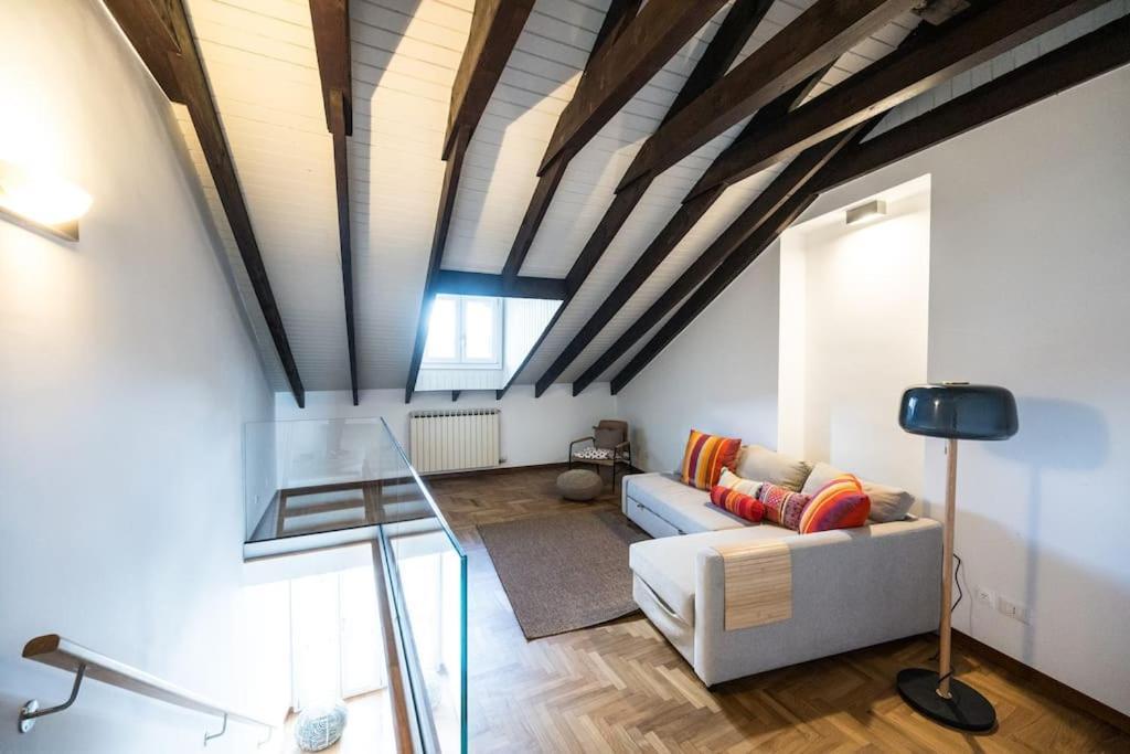 Wonderfull Two Floors Apartment Navigli Milaan Buitenkant foto