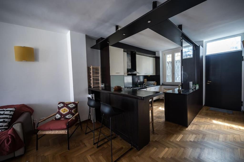 Wonderfull Two Floors Apartment Navigli Milaan Buitenkant foto